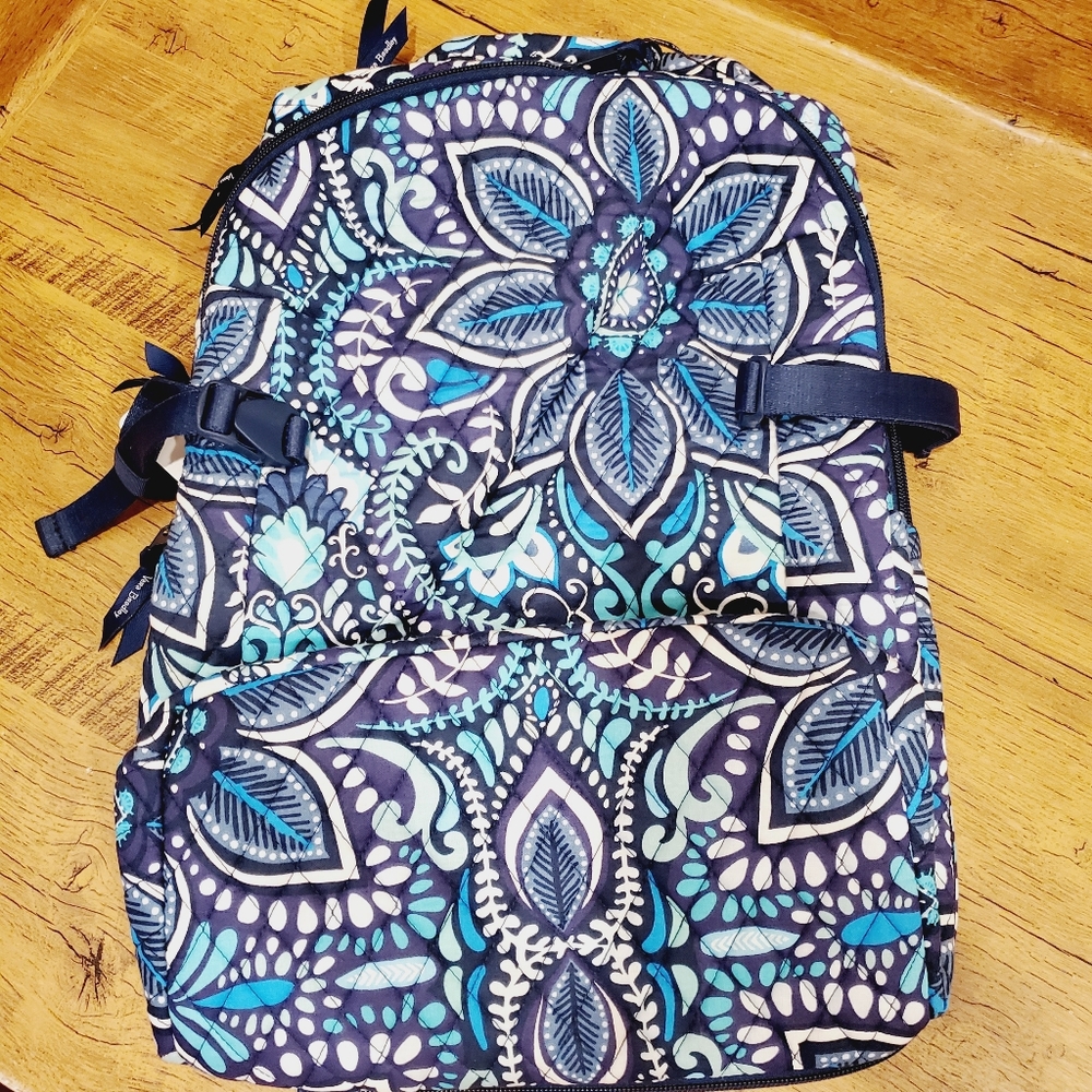 Blue island medallion expandable large backpack vera Bradley authentic blue